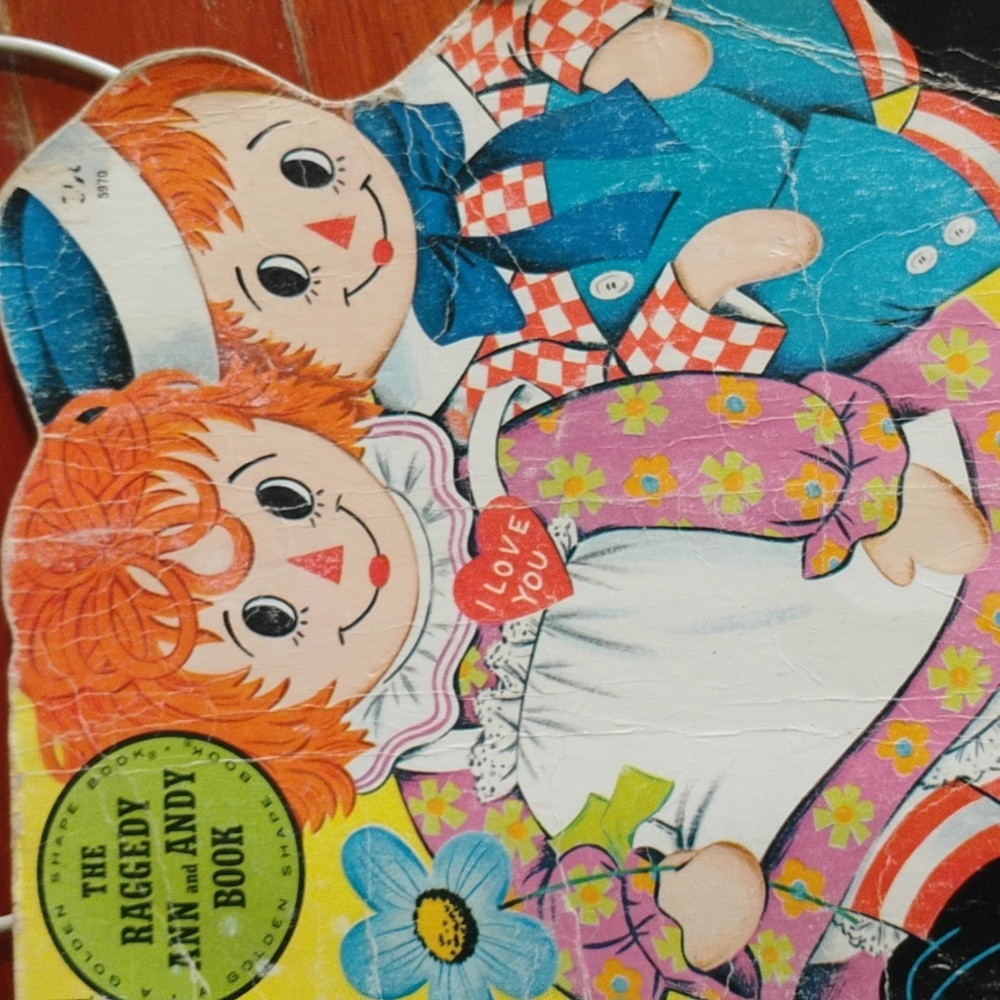 ๐งธ SWEETEST EVER Raggedy Ann & Raggedy Andy BOOK 7โ VINTAGE 1972